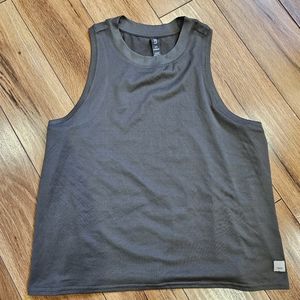 Vuori Energy tank top